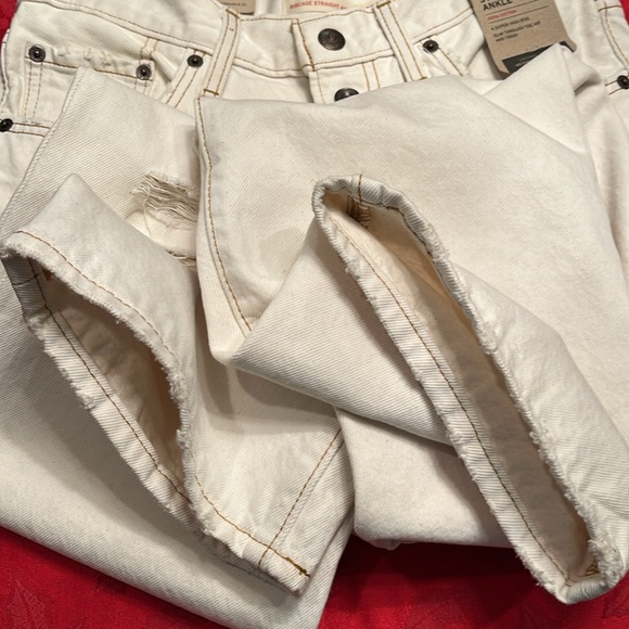 LEVIS DENIM RIBCAGE STRAIGHT ANKLE PANTS 28 X 27, NWT. 💯cotton - Picture 5 of 6